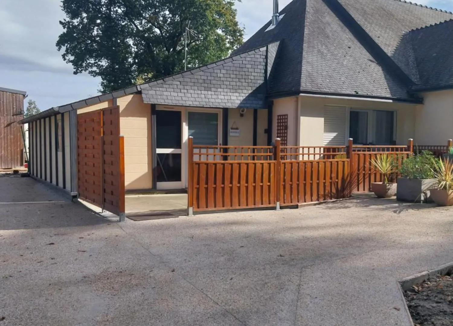 Holiday home Gite De L'Olivier Rohan